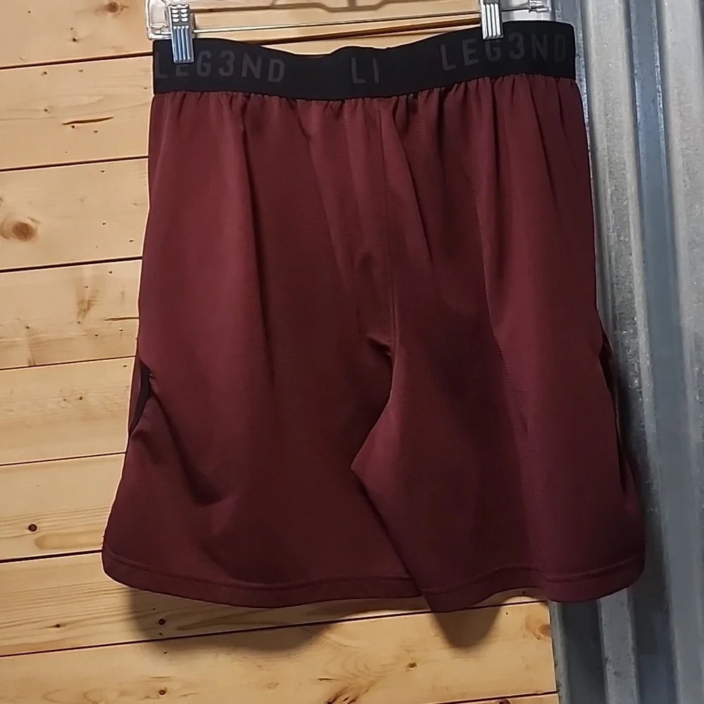 Legend Shorts Size Large Mens